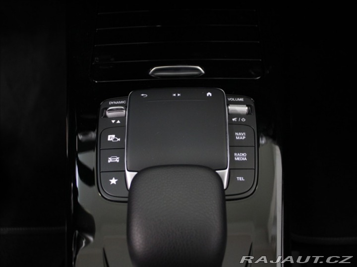 Mercedes-Benz A 2,0 180D AT Kam. 20 450km 2022