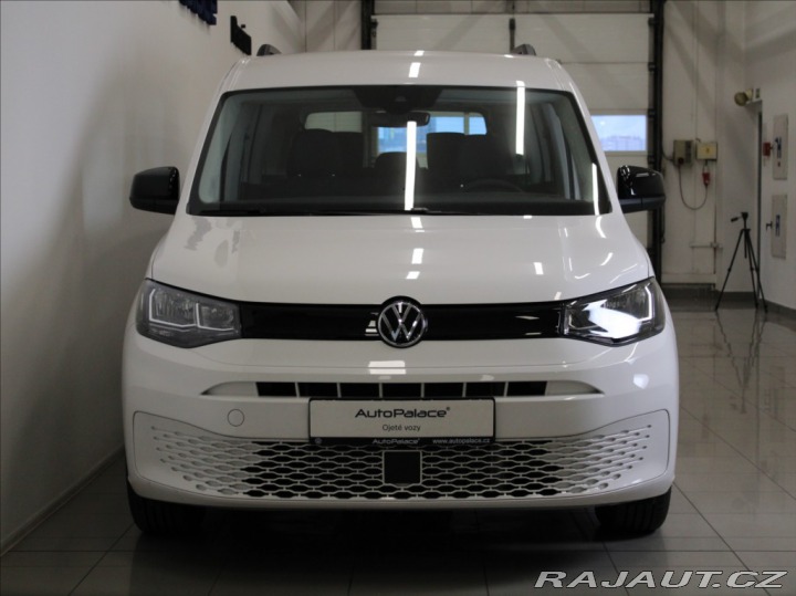 Volkswagen Caddy 2,0 TDi MAXI 7.míst TAŽNÉ 2025
