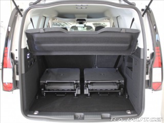 Volkswagen Caddy 2,0 TDi MAXI 7.míst TAŽNÉ 2025