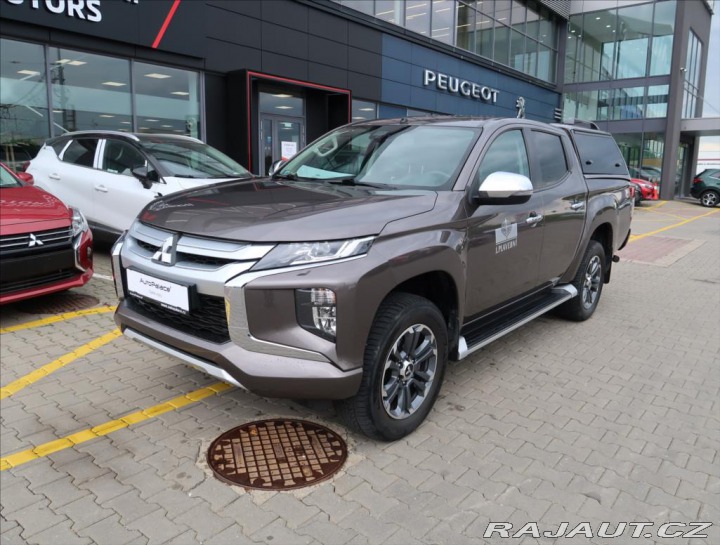 Mitsubishi L200 2,3 INSTYLE DI-D 4WD AUT 2020