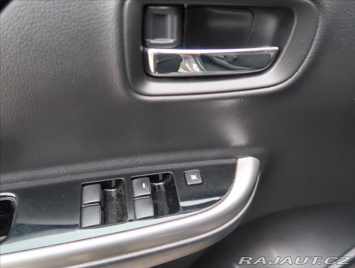 Mitsubishi L200 2,3 INSTYLE DI-D 4WD AUT 2020