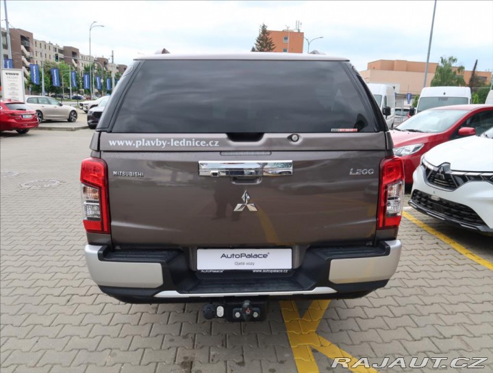 Mitsubishi L200 2,3 INSTYLE DI-D 4WD AUT 2020