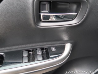 Mitsubishi L200 2,3 INSTYLE  DI-D 4WD AUT 2020