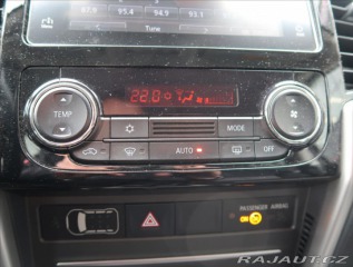 Mitsubishi L200 2,3 INSTYLE  DI-D 4WD AUT 2020