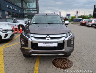 Mitsubishi L200 2,3 INSTYLE  DI-D 4WD AUT 2020