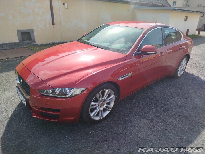Jaguar XE 2,0 D Performance 2017