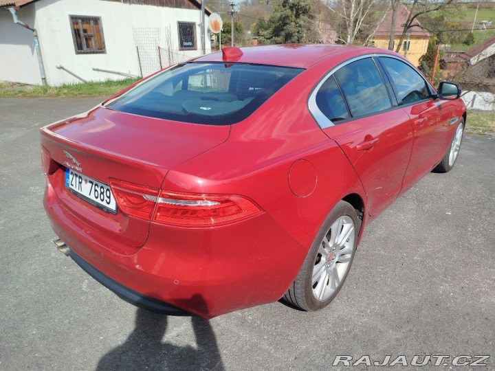 Jaguar XE 2,0   D Performance 2017