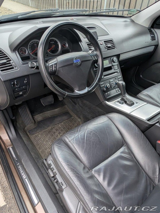 Volvo XC90 2,4 D5 AWD L R-Design Aut 2013