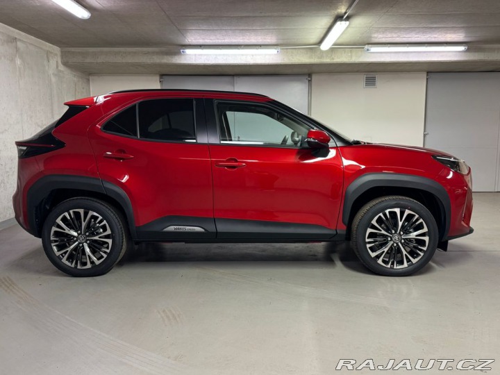 Toyota Yaris Cross Executive 1.5 Hybrid FWD 2025