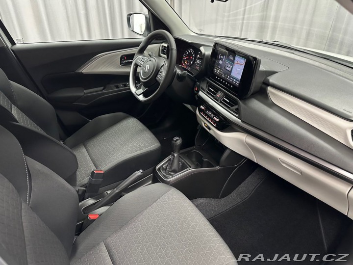 Suzuki Swift 1,2 Elegance4x4-vozy ve v 2024