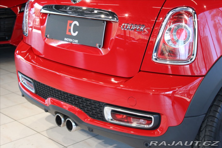 Mini Cooper S 135kW Manual 2011