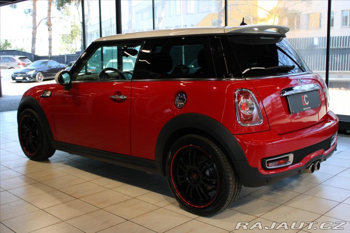 Mini Cooper S 135kW Manual 2011