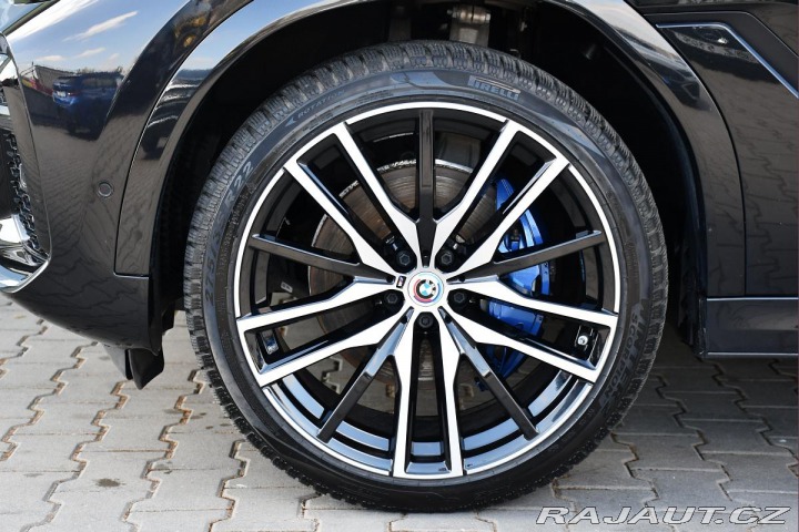 BMW X6 xDrive30d REZERVACE 2023