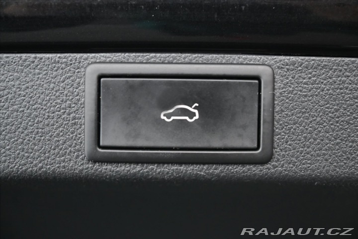 Škoda Octavia 2,0 TDi 110kW DSG Style Z 2021