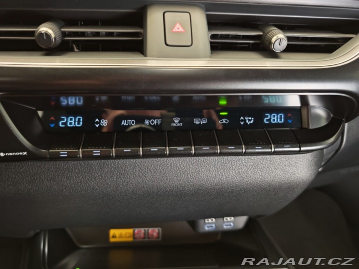 Lexus Ostatní modely UX 300h 300h F SPORT Design 2025