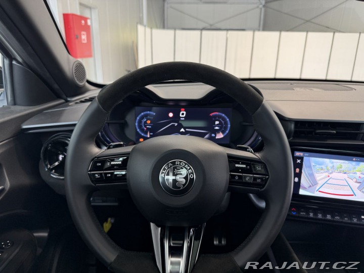 Alfa Romeo Junior Ibrida Q4 Speciale 1.2 Tu 2025