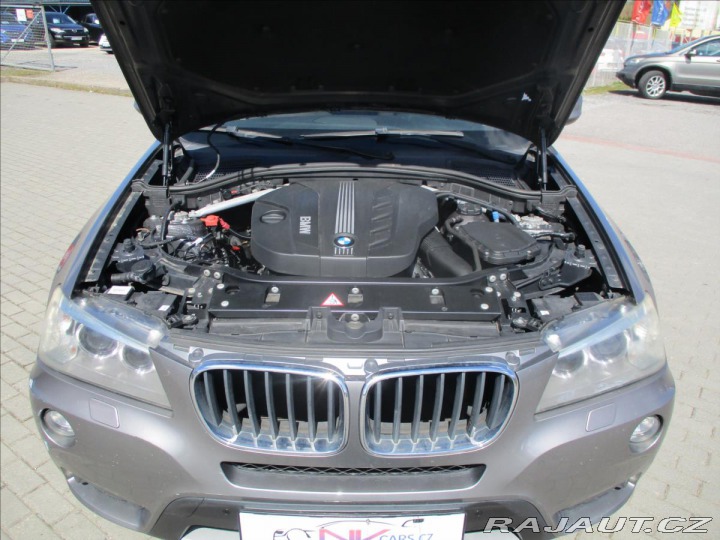 BMW X3 2,0 xDrive20d 135kw bez k 2011