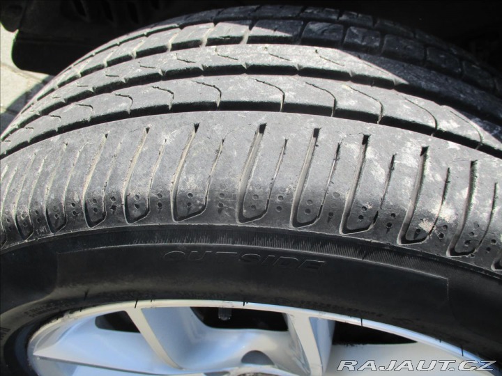 BMW X3 2,0 xDrive20d 135kw bez k 2011