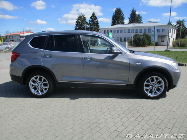 BMW X3 2,0 xDrive20d 135kw bez k 2011