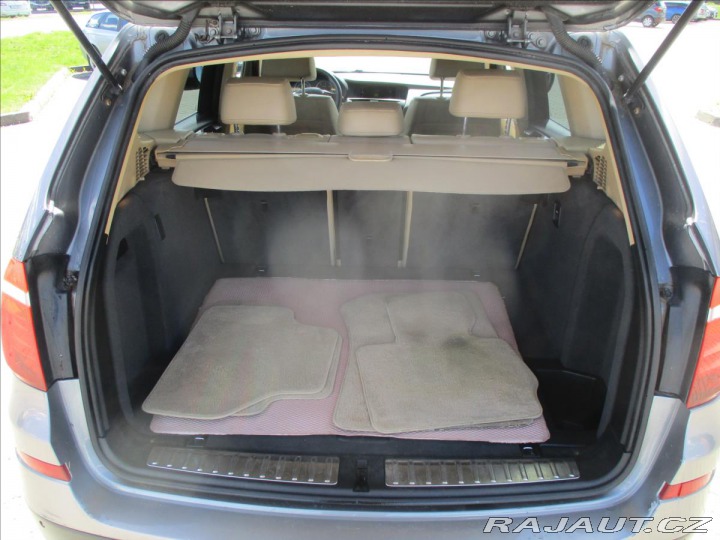 BMW X3 2,0 xDrive20d 135kw bez k 2011