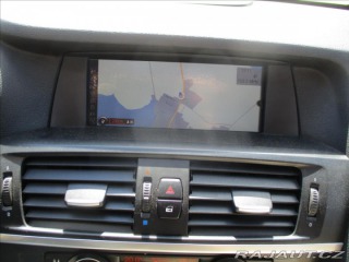 BMW X3 2,0 xDrive20d 135kw bez k 2011
