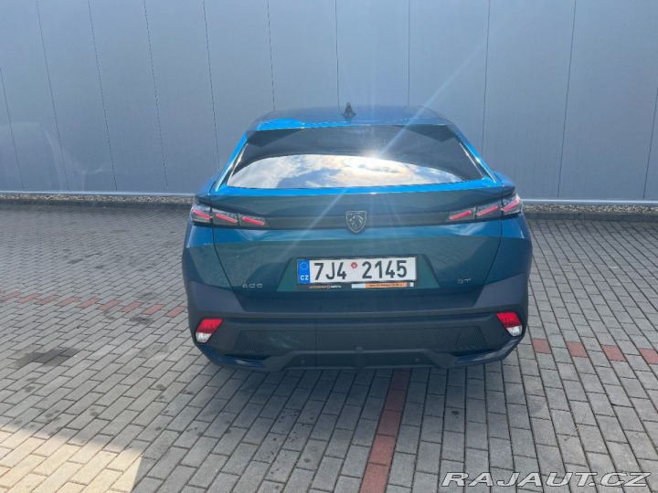Peugeot 408 1,2 PT GT EAT8 Nové ČR 1. 2023