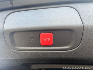 Peugeot 408 1,2 PT GT EAT8 Nové ČR 1. 2023