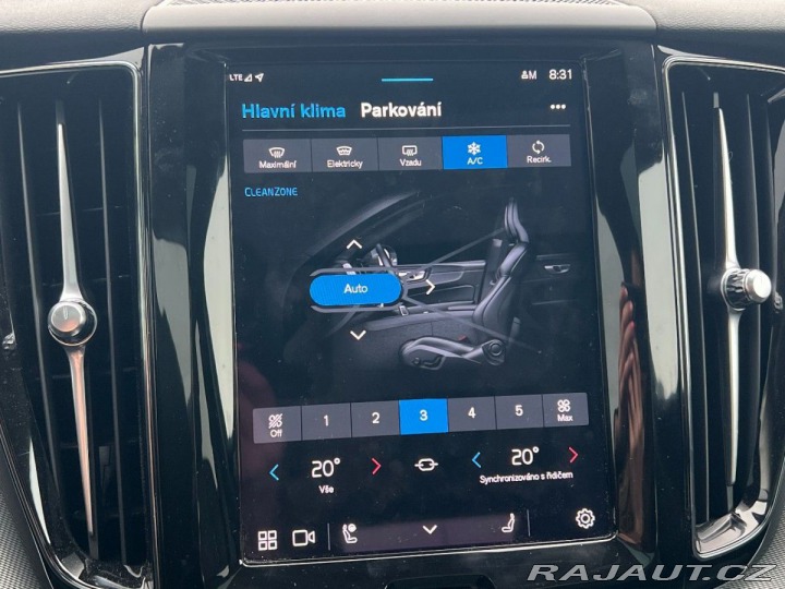 Volvo XC60 T6 AWD RECHARGE PLUS BRIG 2024