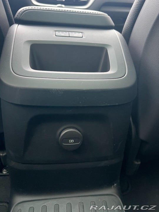 Volvo XC60 T6 AWD RECHARGE PLUS BRIG 2024