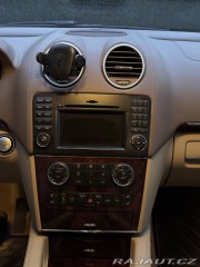 Mercedes-Benz M osobní 2009
