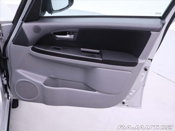 Suzuki SX4 1,5 VVT 82kW Klima CZ 2010