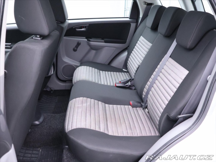 Suzuki SX4 1,5 VVT 82kW Klima CZ 2010