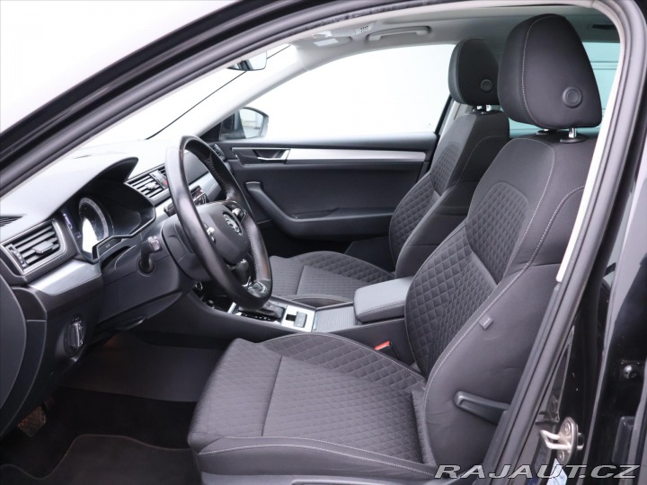 Škoda Superb 2,0 TDI Ambition Navi Pan 2021