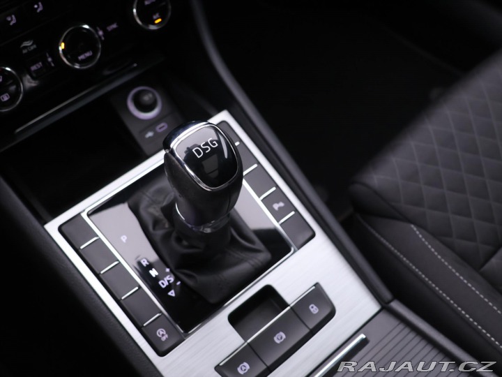Škoda Superb 2,0 TDI Ambition Navi Pan 2021