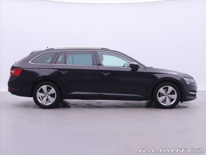 Škoda Superb 2,0 TDI Ambition Navi Pan 2021