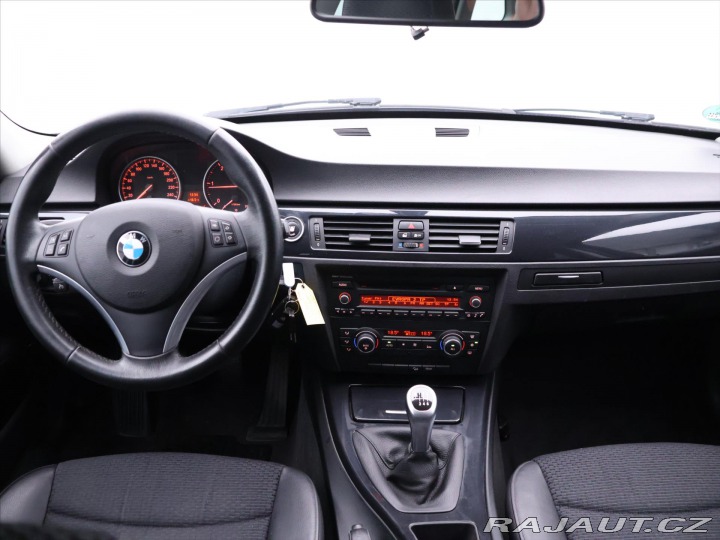 BMW 3 2,0 320d 135kW xDrive Kůž 2011