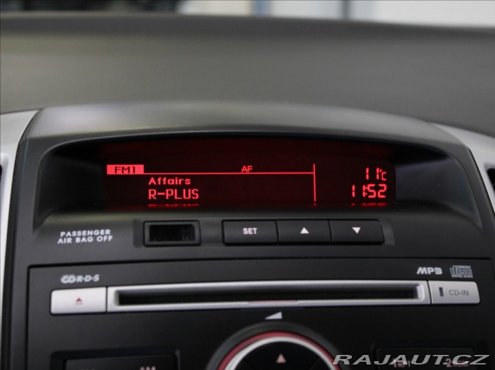 Kia Ceed 1,4 i 66kW 1.maj.ČR 69tkm 2011