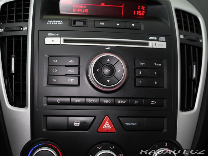 Kia Ceed 1,4 i 66kW 1.maj.ČR 69tkm 2011