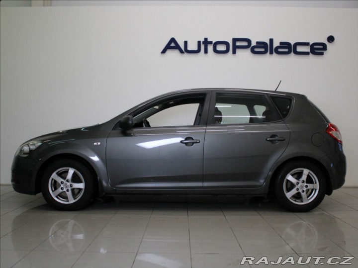 Kia Ceed 1,4 i 66kW 1.maj.ČR 69tkm 2011