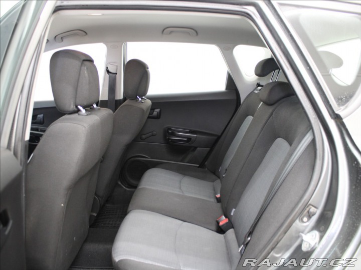 Kia Ceed 1,4 i 66kW 1.maj.ČR 69tkm 2011