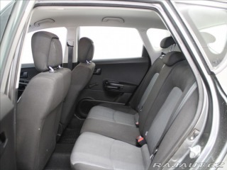 Kia Ceed 1,4 i 66kW 1.maj.ČR 69tkm 2011