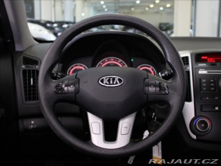 Kia Ceed 1,4 i 66kW 1.maj.ČR 69tkm 2011