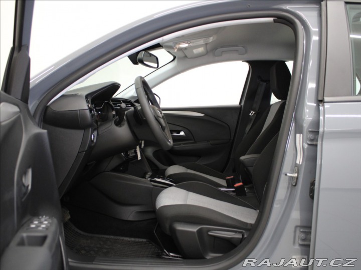 Opel Corsa 1,2 Turbo 74kW AT 17tkm Č 2024