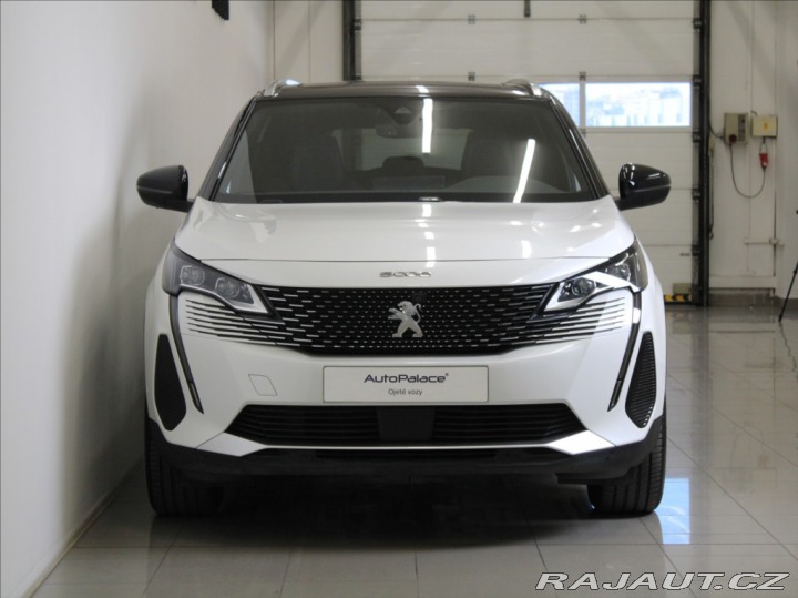 Peugeot 5008 1,5 HDi AT GT 7míst PANO. 2023