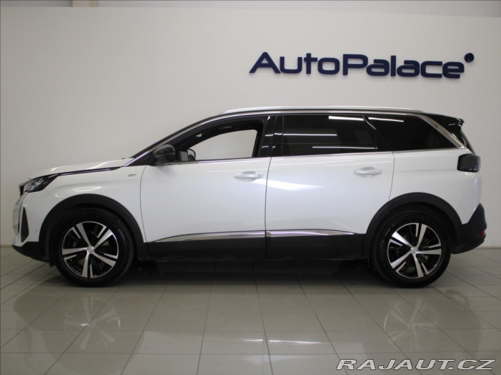Peugeot 5008 1,5 HDi AT GT 7míst PANO. 2023