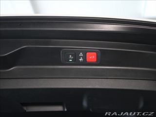 Peugeot 5008 1,5 HDi AT GT 7míst PANO. 2023