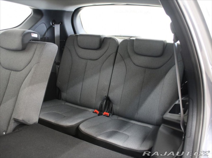 Hyundai Santa Fe 2,2 CRDi 142kW 7-míst 26t 2023