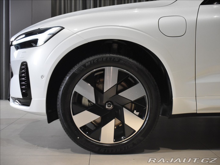 Volvo XC60 2,0 T6 AWD Ultra Dark Pl 2025