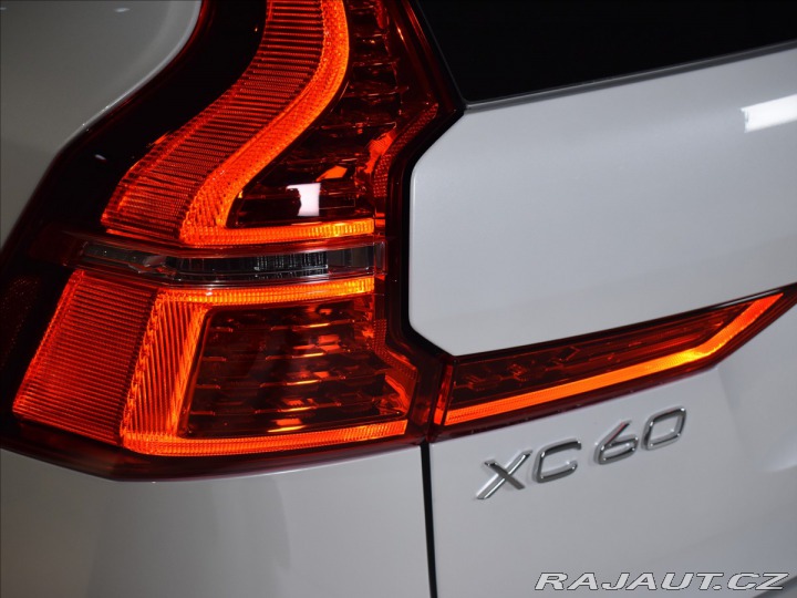Volvo XC60 2,0 T6 AWD Ultra Dark Pl 2025