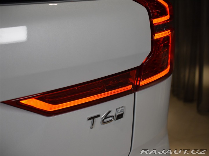 Volvo XC60 2,0 T6 AWD Ultra Dark Pl 2025